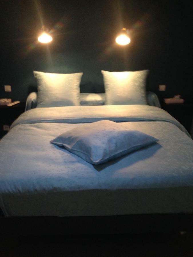 Bienvenue Chez Zina Hotell Vesoul Exteriör bild